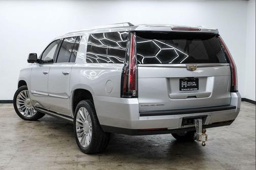 2017 Cadillac Escalade ESV Platinum