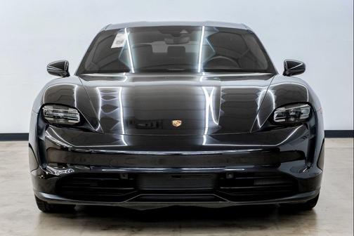 2023 Porsche Taycan Base