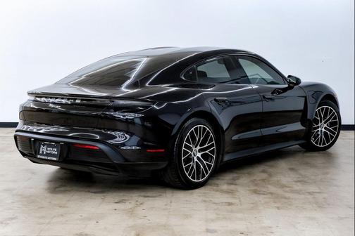 2023 Porsche Taycan Base