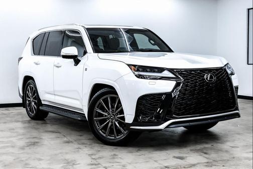 2023 Lexus LX 600 Base