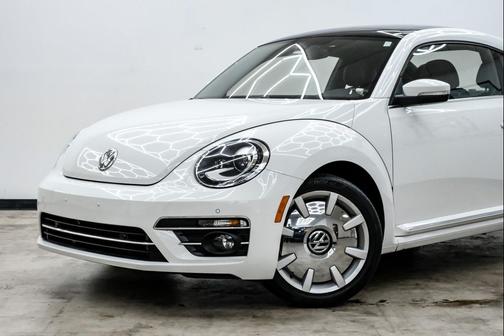 2019 Volkswagen Beetle 2.0T SE
