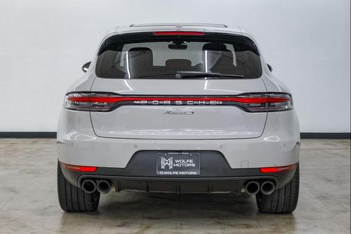2020 Porsche Macan S