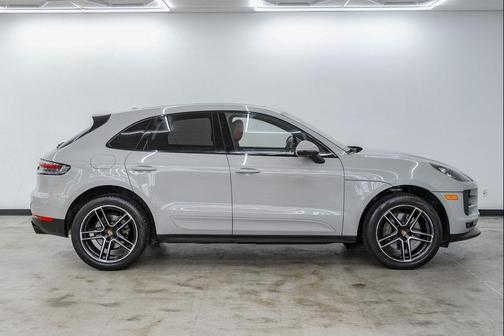 2020 Porsche Macan S