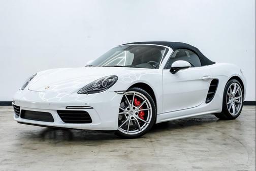 2019 Porsche 718 Boxster S