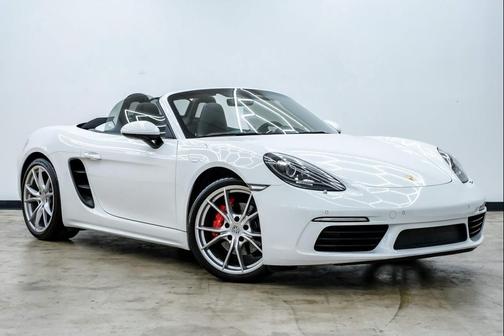 2019 Porsche 718 Boxster S