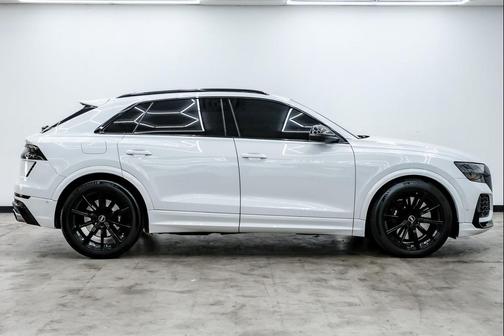 2022 Audi RS Q8 4.0T
