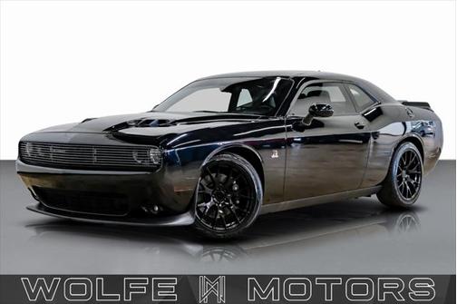 2016 Dodge Challenger R/T Scat Pack