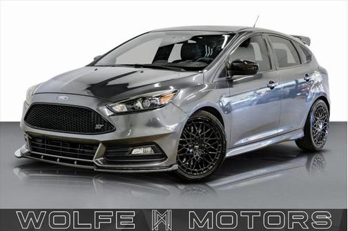 2018 Ford Focus ST