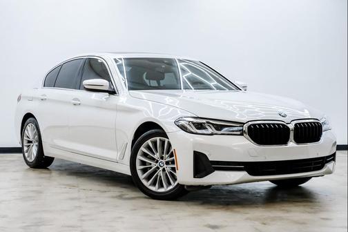2022 BMW 530 i