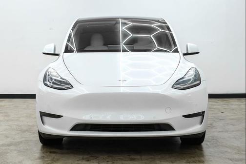 2021 Tesla Model Y Standard Range Rear-Wheel Drive