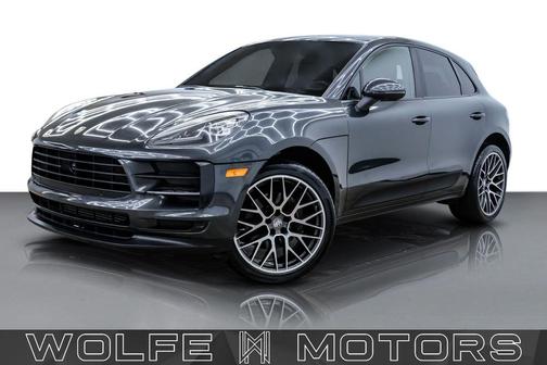 Gray 2019 Porsche Macan Macan