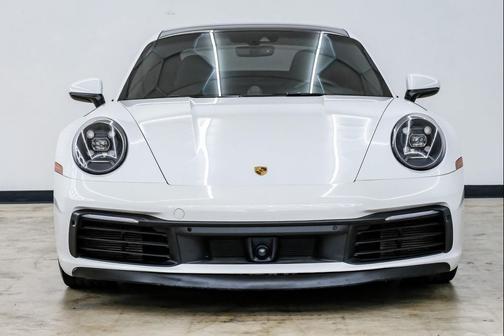 2020 Porsche 911 Carrera 4S