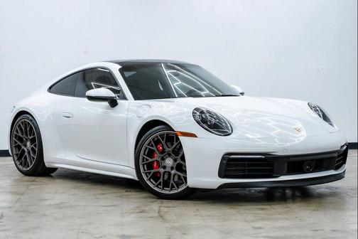 2020 Porsche 911 Carrera 4S