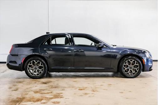 2018 Chrysler 300 S