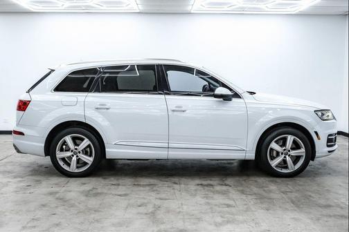 2017 Audi Q7 2.0T Premium