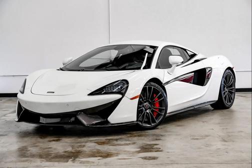 2017 McLaren 570S Base