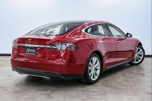 2014 Tesla Model S Base