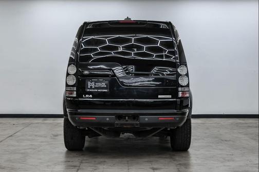 Santorini Black Metallic 2016 Land Rover LR4 Base