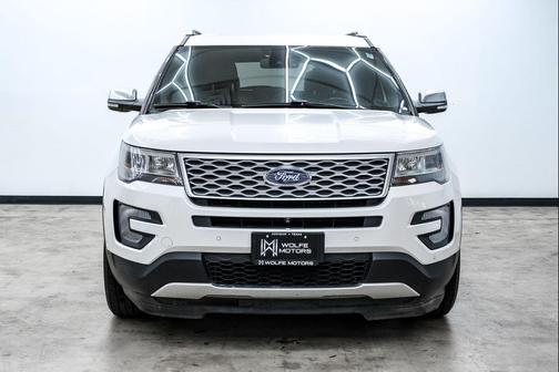 2017 Ford Explorer Platinum
