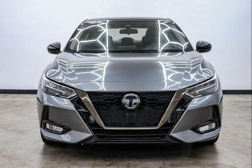 Gun Metallic/Super Black 2021 Nissan Sentra SR