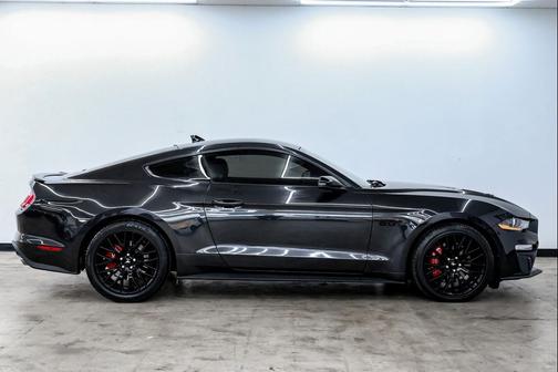 2023 Ford Mustang GT Premium