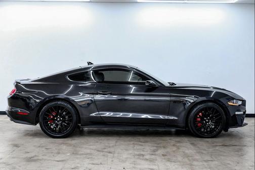 2023 Ford Mustang GT Premium