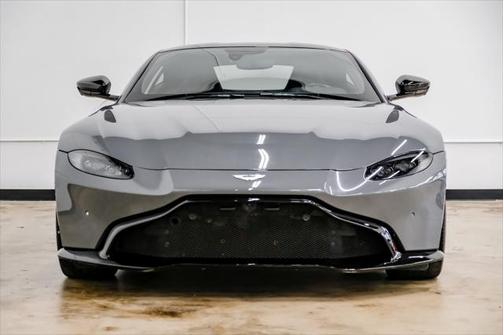 2022 Aston Martin Vantage Coupe