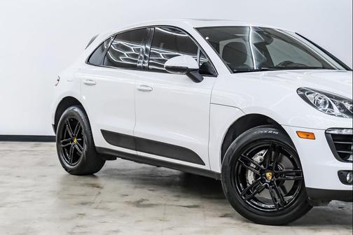 2018 Porsche Macan S