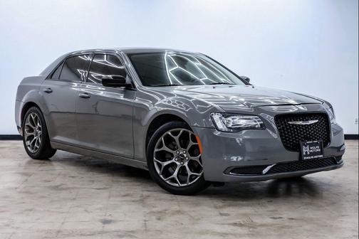 2018 Chrysler 300 Touring