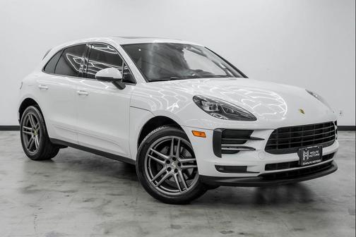 2020 Porsche Macan Base