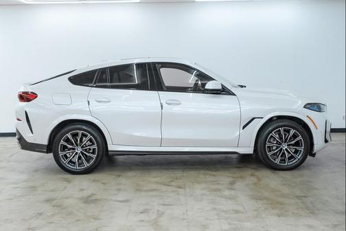 2024 BMW X6 xDrive40i
