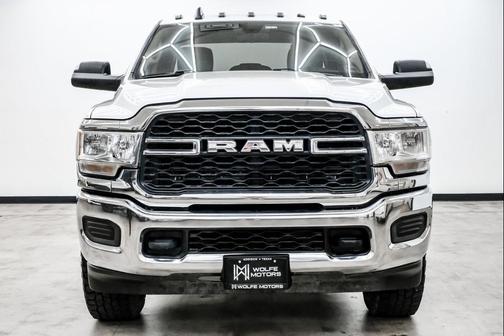 2019 RAM 2500 Tradesman Crew Cab 4x4 6'4' Box
