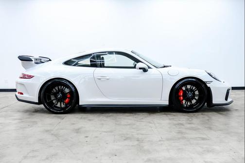 2018 Porsche 911 GT3