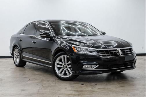 Black 2017 Volkswagen Passat 1.8T SEL Premium