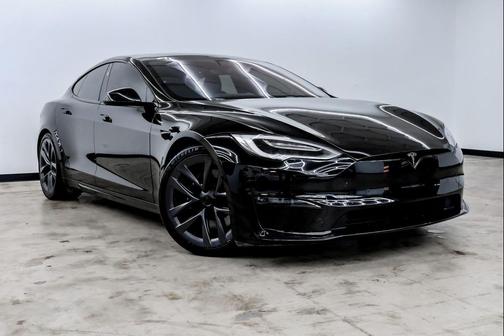 2021 Tesla Model S Plaid
