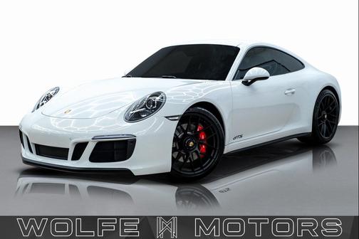 2019 Porsche 911 Carrera GTS