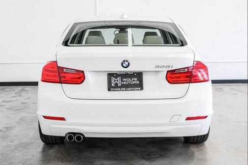 2014 BMW 328 328i