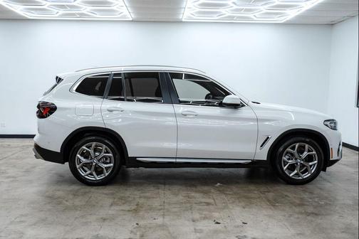 Alpine White 2024 BMW X3 sDrive30i