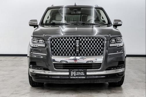 2022 Lincoln Navigator Black Label