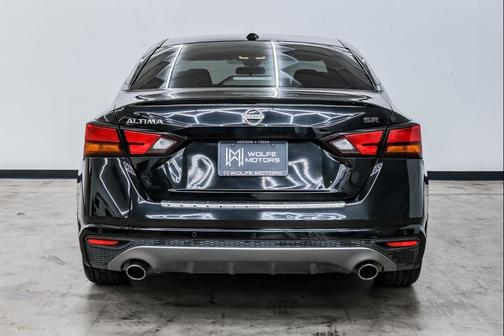 2020 Nissan Altima SR FWD