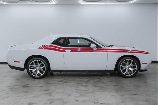 2015 Dodge Challenger SXT Plus
