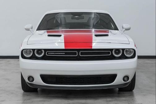 2015 Dodge Challenger SXT Plus