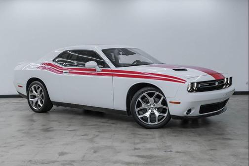 2015 Dodge Challenger SXT Plus