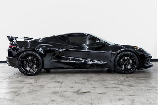 2020 Chevrolet Corvette Stingray w/2LT