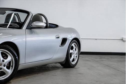 2000 Porsche Boxster Base