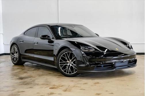 2022 Porsche Taycan