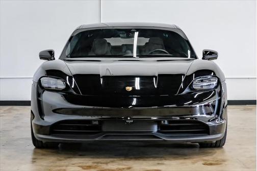 2022 Porsche Taycan