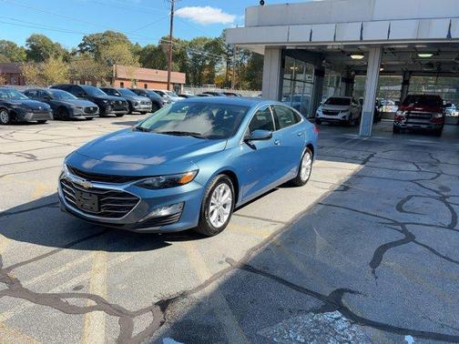 2024 Chevrolet Malibu LT