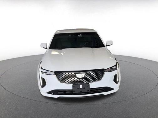 2024 Cadillac CT4 Luxury