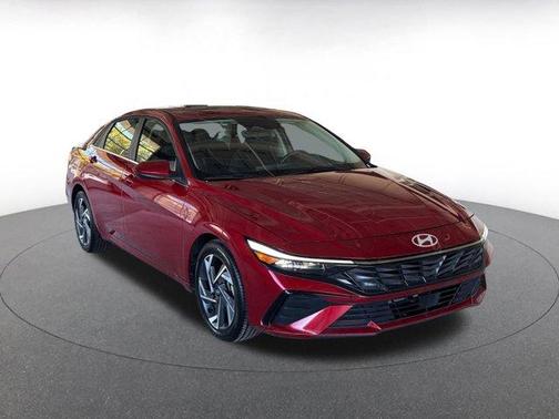 2025 Hyundai ELANTRA SEL Convenience